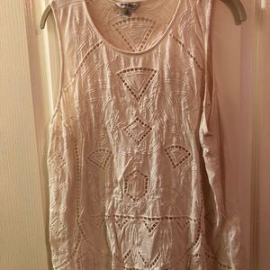 Lucky sleeveless top